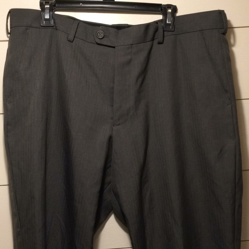 Izod Mens Gray Slacks